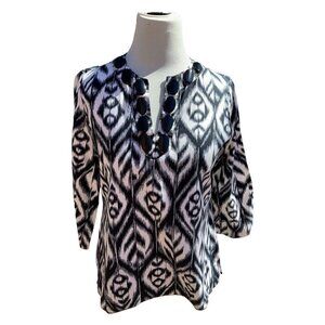 Jones New York petite black white animal print vneck beaded collar tunic top PM